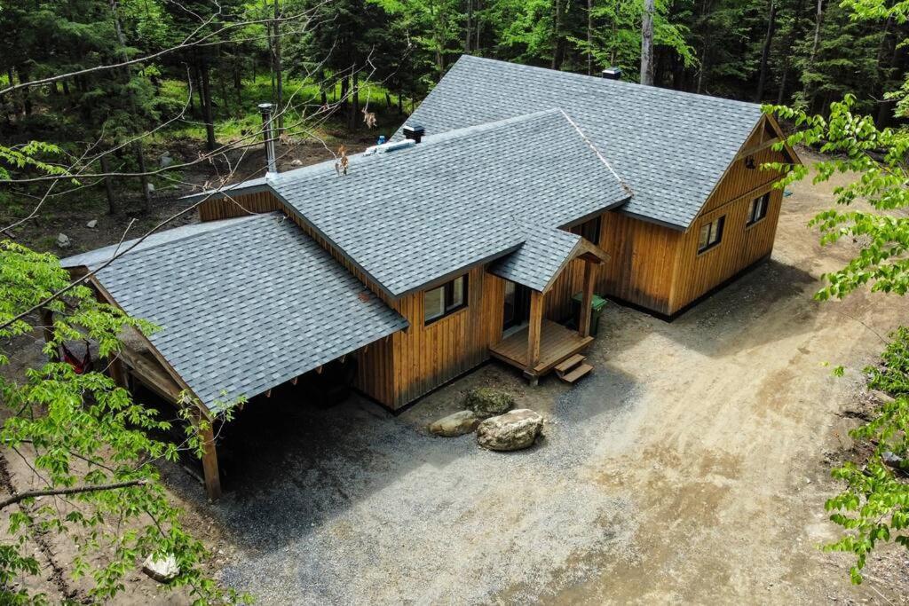Chalet Deschamps- Spa- Chien Accepte- Nature- Estrie Mansonville Екстер'єр фото
