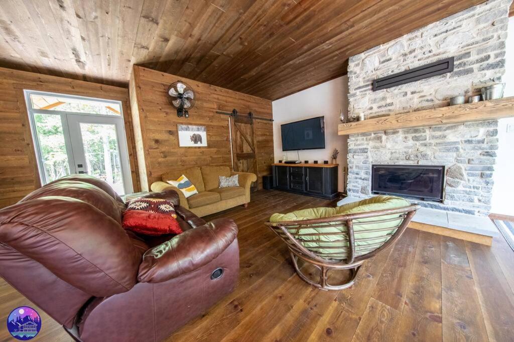 Chalet Deschamps- Spa- Chien Accepte- Nature- Estrie Mansonville Екстер'єр фото