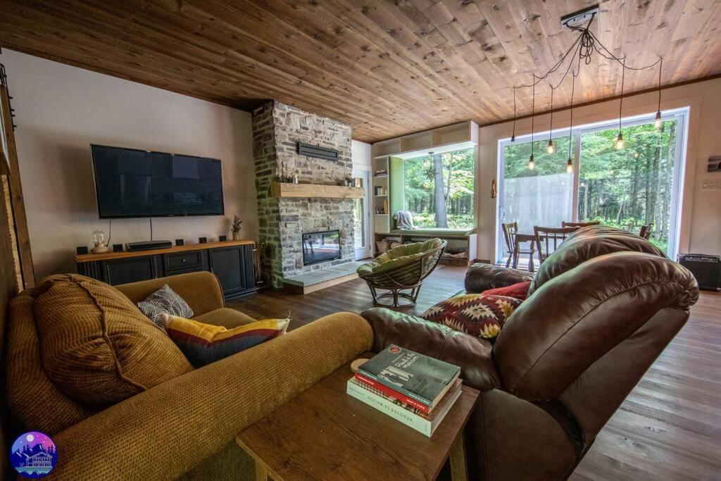 Chalet Deschamps- Spa- Chien Accepte- Nature- Estrie Mansonville Екстер'єр фото